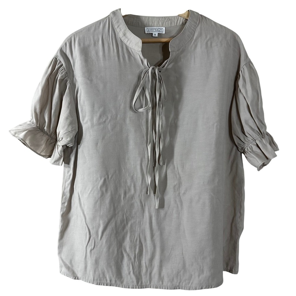Sweet Salt Women XS Taupe Gray Tie Neck Puff Sleeve Ruffle Blouse Top